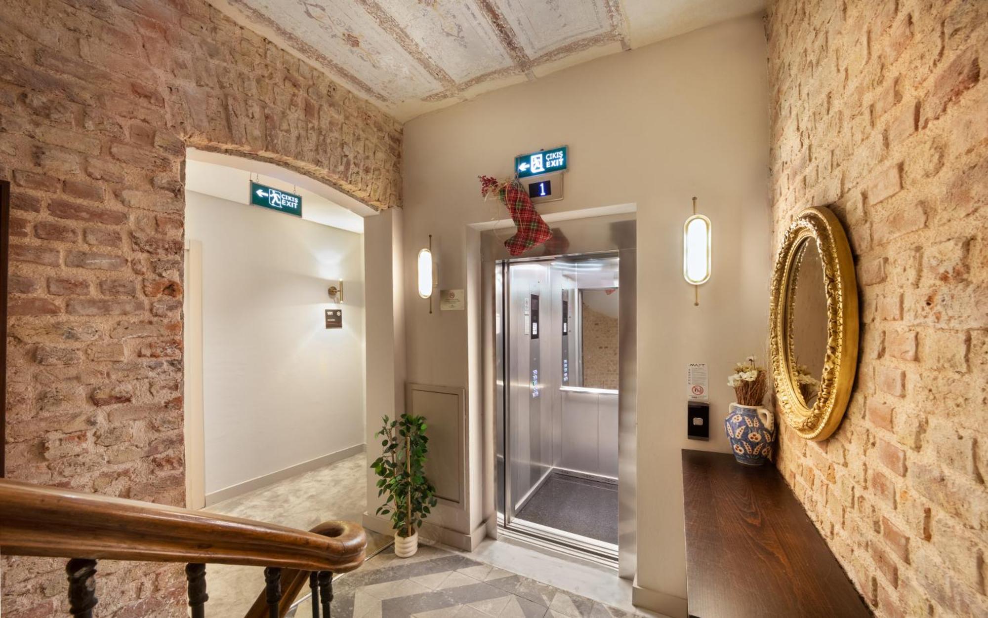 Sykai Hotels Pera Istanbul Bagian luar foto